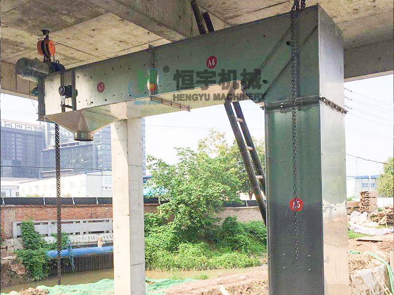 江蘇某環(huán)?？萍加邢薰?Z型提升機